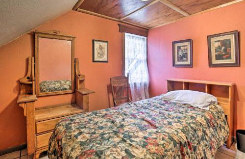 Remote Escape Riverside Home with Scenic Views - Photo 24