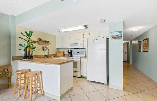 Ocean Front Condo with Amazing Views! Sunglow Resort 402 by Brightwild - Foto 9