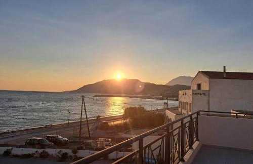 Alkioni Suites , beachfront, with sea view - Foto 15