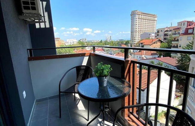 Brand new 2 Bedroom Apartment in the Center Skopje - Photo 16