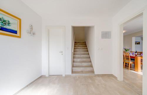 Villa Gorana with large private pool - Foto 27