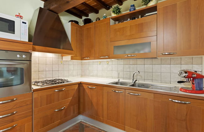 Belvilla by OYO Plush Holiday Home With Garden - Foto 22