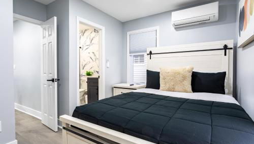 Comfort Meets Style 3BR Plus Parking - Foto 1