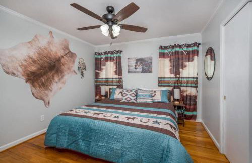 Touchdown Townhouse: Your Home near Stadium - Foto 17