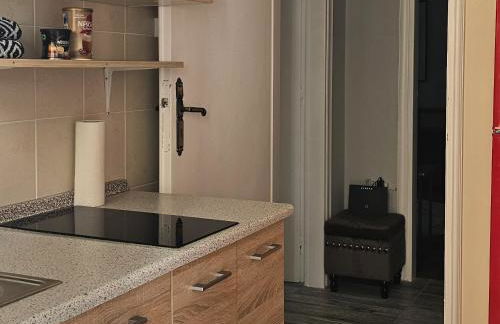 Cozy and quiet apartment , convenient location in Athens - Foto 16