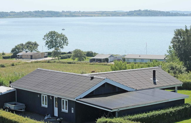 Spacious Holiday Home in Egernsund with Hot Tub - Foto 18