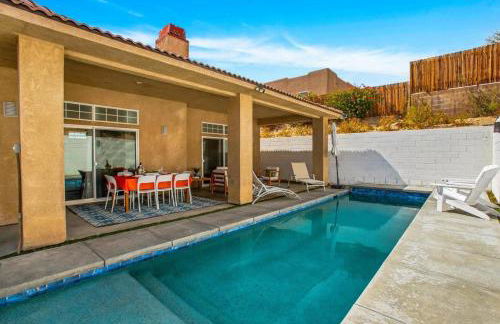 The Desert Gem Pool Spa Gated Home - Photo 7