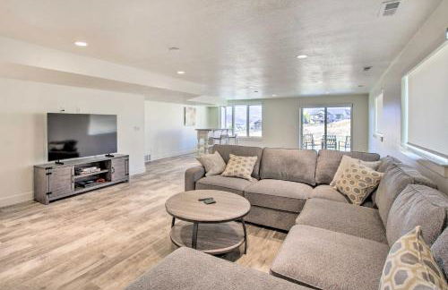 Scenic Eden Gem with Hot Tub about 6 Mi to Ski Area - Foto 10