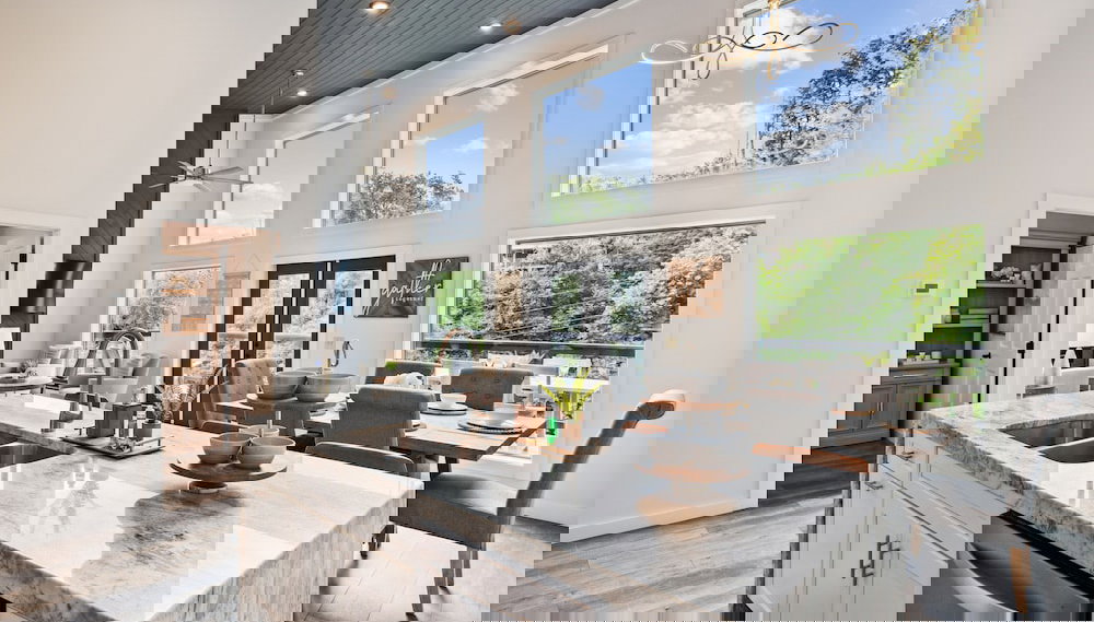 Sunset Chalet 2 Bedroom Cabin by RedAwning - Foto 1, Imagen principal