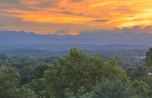 Mountain Over Main Street 5 Min. to Downtown Weaverville, Fire Pit & Views! - Foto 40