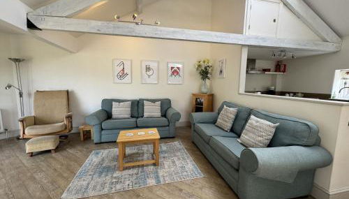 Barnfield - Beautiful Barn, River views, Close to Quay - Foto 2