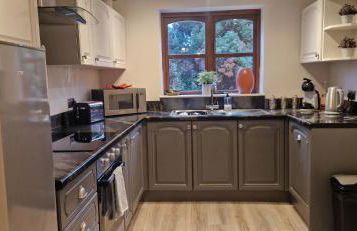 Stunning Fir Tree Corner 3 bedroom detached Executive house ideal wedding guest family home with free drive way CCTV parking for 2 vehicles or LWB Van M5 1 mile away dogs welcome by prior arrangement - Foto 27