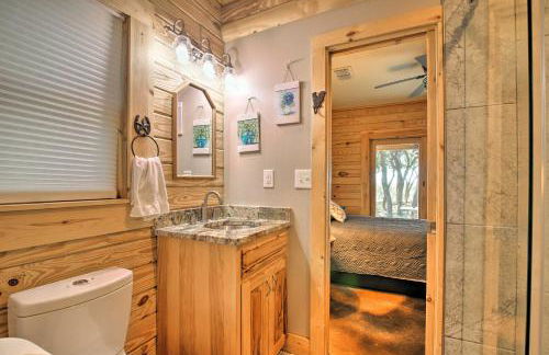 Scenic Hill Country Ranch with amazing views - Foto 18