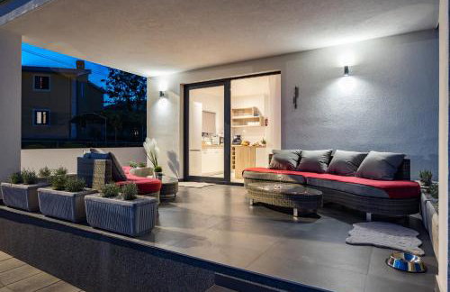 Villa Angie near Pula for 10 persons with private heated pool & kids playground - Foto 7