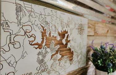 Hilltop Lakeview Hideaway- 2BR 2BATH with romantic sunsets - Foto 5