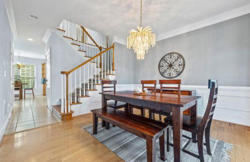 Family-friendly Ellenwood Home with Parking & Deck - Foto 5