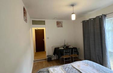 Midland road studio - Photo 6