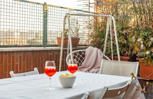 New Collection - Apartment Suite with Terrace - Isola District near Metro - Foto 2