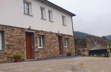 ALOJAMIENTOS EL CASTRO - Foto 1