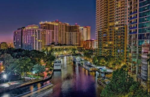 Historic Sailboat Bend Home 5 Min to Las Olas 4 miles to the Beach - Foto 29