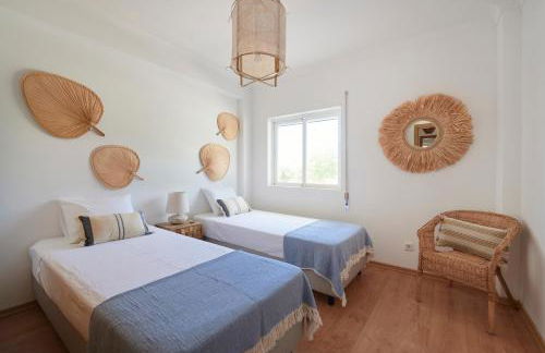 Lightful Refuge on the River Front, By TimeCooler - Foto 50