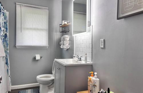 King, Gazebo & Private HotTub~ WestWichita - Photo 7