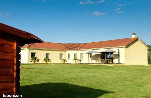 villa Lortal - Foto 2