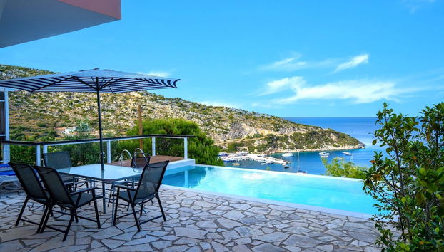 Coastal Paradise Found - Komis' Private Pool Retreat - Foto 2, Quarto