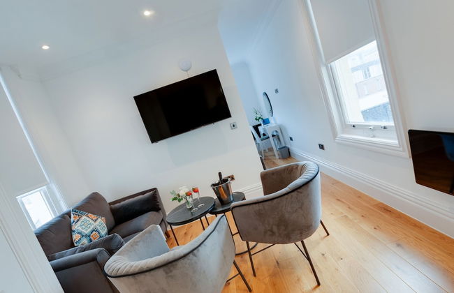 80 by Elite - Photo 61