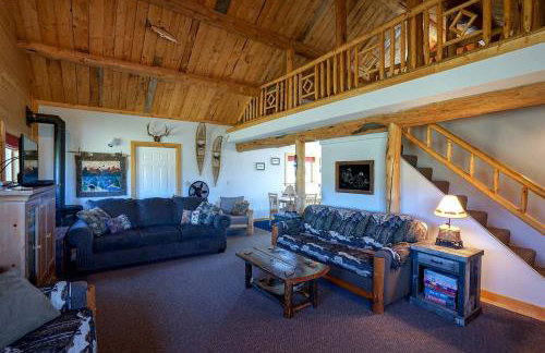 Adorable Montana Mountain Cabin with Scenic Views, Near Virginia City & Nevada City, MT - Foto 9