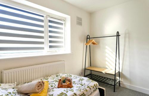 A Luxurious Home with Hot Tub and Man Cave! 9ppl - Foto 11