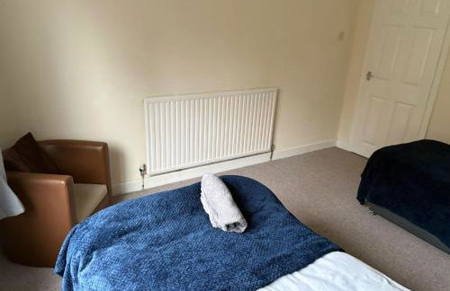 Tranquil Wolves Retreat with 4 Bedrooms - Foto 14