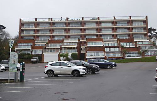 Beautiful Seaside one bedroom apartment - Foto 59