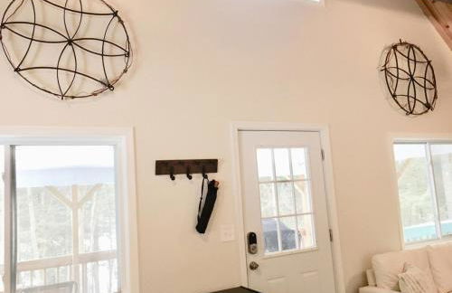 Beautiful Lakefront Chalet in the Poconos! - Foto 19