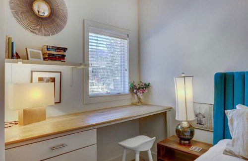 Fireplace and Deck Modern Cabin in Grand Lake! - Foto 13