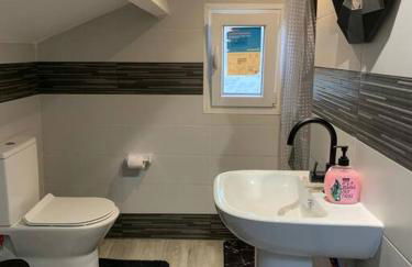 Proche Gare Paris-CDG Stade-de-France Astérix Expo - Foto 34