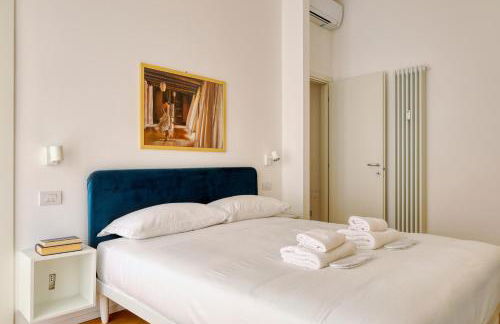 Just Urban Stays - Nuovo e Luminoso Trilocale in Centro - metro M2 e M4 - Foto 21