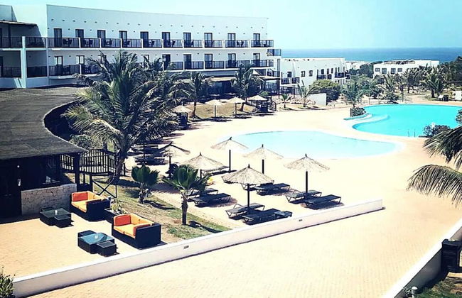 2 Bedrooms 2 Bathrooms Pool View Apartment - Foto 8