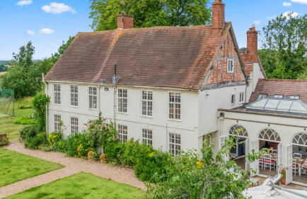 Kington Grange - Foto 1