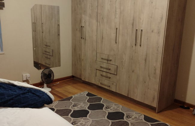 A Mother a Sons and Daughter Approach Towards Modern Living - Foto 3