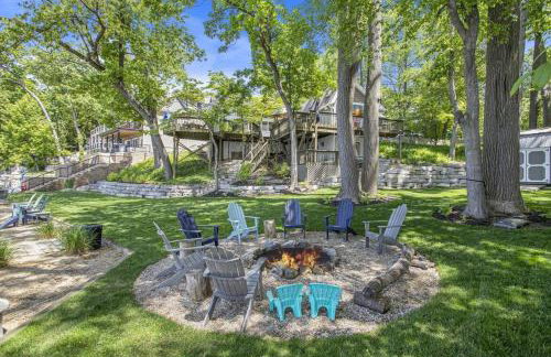 7 Bed Beachfront with Scenic Views Sister Lakes - Foto 6