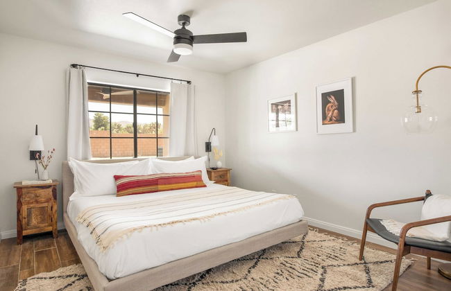 Flora by Avantstay Modern & Private Desert Oasis on Large Grounds w/ Pool & Bocce Ball! - Foto 29