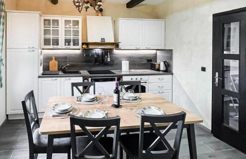 Gorgeous Home In Trsce With Sauna - Photo 4