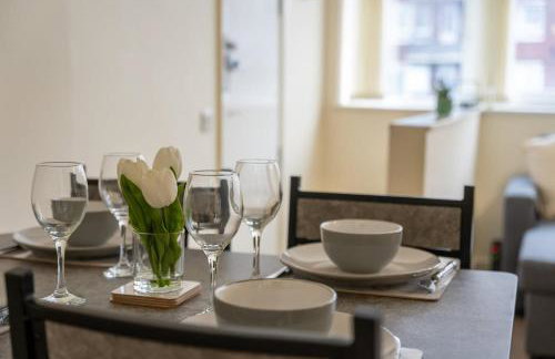 Serene 2BR Retreat Perfect for Long Stays - Foto 13