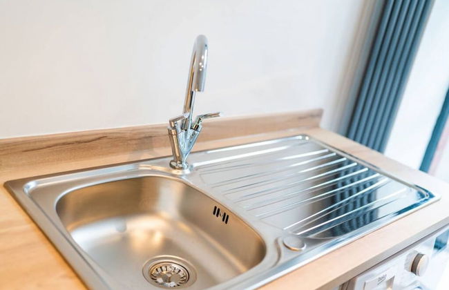 Bissets Bond - Converted Warehouse - Photo 26