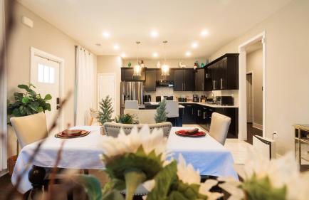 Incredible King Bed Room Private Bathroom - Foto 5