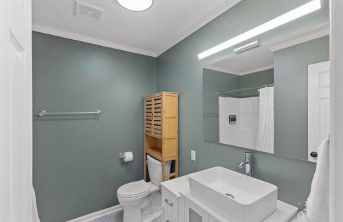 Renovated, Dog Friendly, Fenced Yard, Game RM - Foto 26