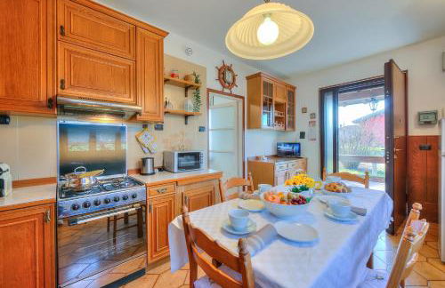 Cedar House Villa Few Minutes From Lake - Happy Rentals - Foto 20