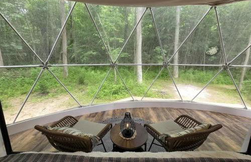 Bunny Bungalow Romantic Getaway in a Spacious Geodome - Foto 7