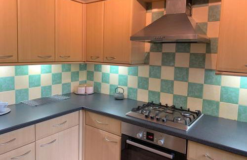 The Lake House, Woking - Photo 48